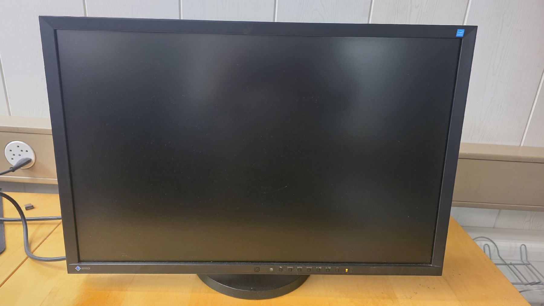 Eizo Monitor: EIZO FlexScan EV2416W – Usato da Einsiedeln venduto da 111chris111 1