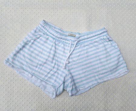Sommerliche, gestreifte Shorts von CE2CE, Grösse S