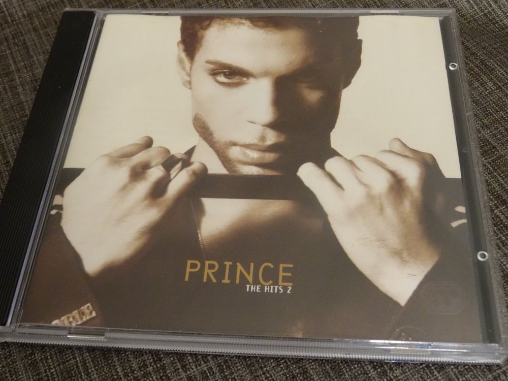 Prince - The Hits 2 CD (Gebraucht) in Olten für CHF 4 – mit Lieferung ...