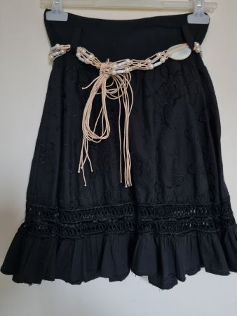 Jupe, Rock, bestickt mit Spitzen Gr. M schwarz