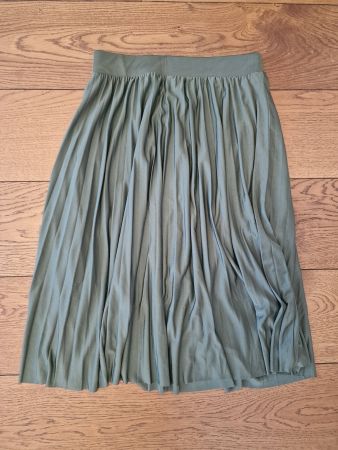 Faltenrock khaki about you, Gr. S, wie neu