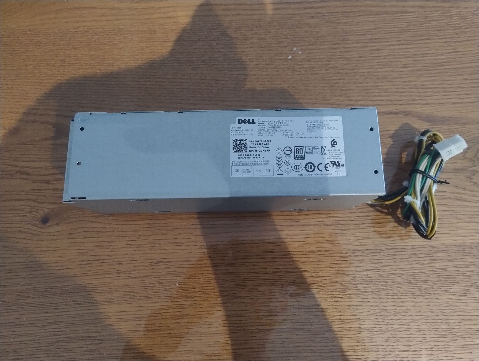 Dell Caricabatterie: Dell 240W Netzteil - 80+ Bronze - OptiPlex SFF - DK87P – Usato da Bassersdorf venduto da jmariller