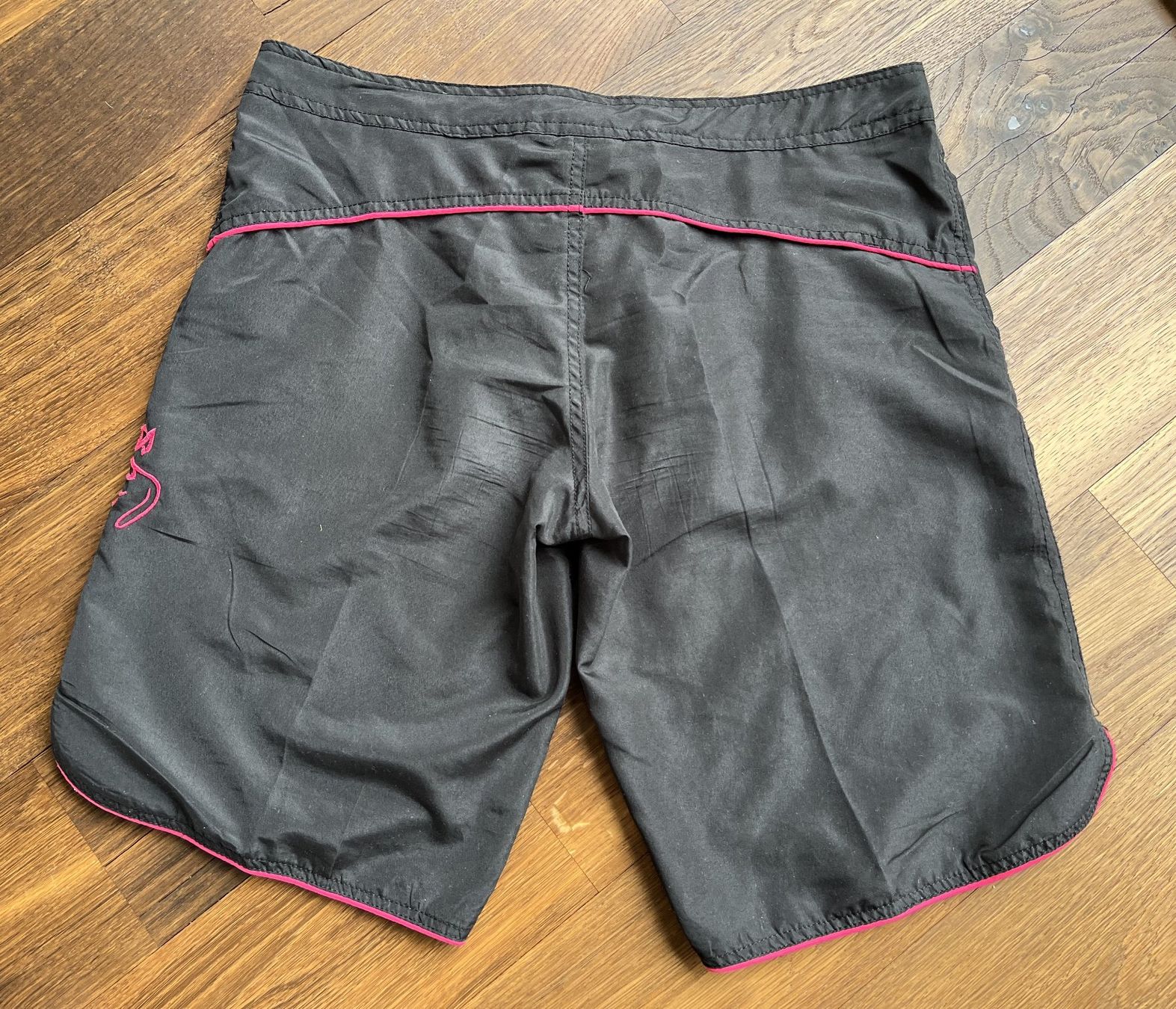 Hosen: Castaways Shorts Gr. L – Gebraucht aus Affoltern am Albis von Blackrhythm 1
