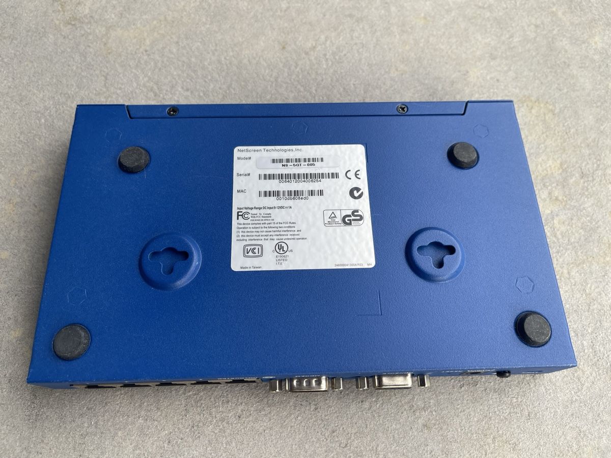 Firewall: Firewall Netscreen 5GT Juniper 🛡️ – Gebraucht aus Commugny von j1976 2