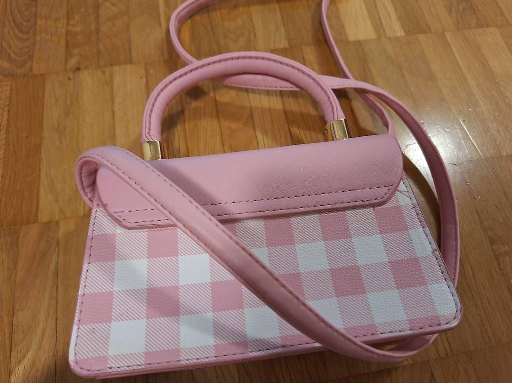 Primark Borse & Zaini: Kinder Handtasche – Usato da Winterthur venduto da Cham_Tej 1