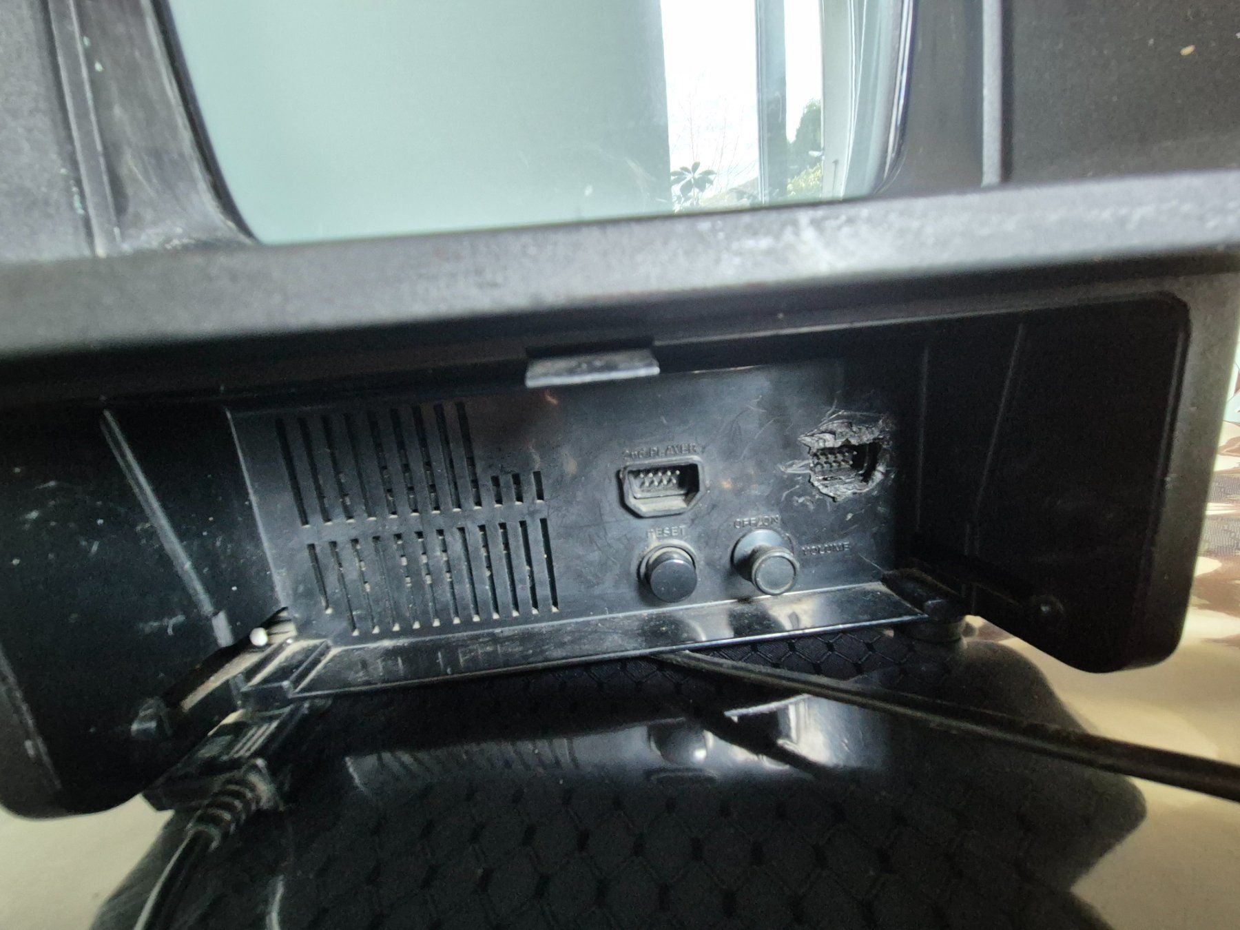 Console: Rare Console Vectrex MB + jeu et manettes VECTREX MB – Usato da Lausanne venduto da PEX_Import 2