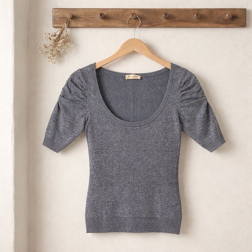 Pulls & Sweat-shirts: Pullover mit Lurex – Neuf (Voir description) à Leuk-Stadt par 2thcircle 1