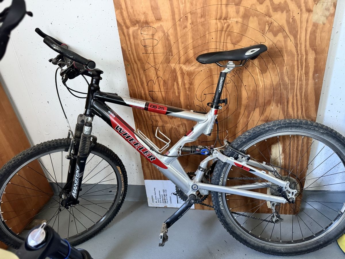 Wheeler Velos: Damen Mountain Bike Wheeler – Gebraucht aus Aettenschwil von Rutti