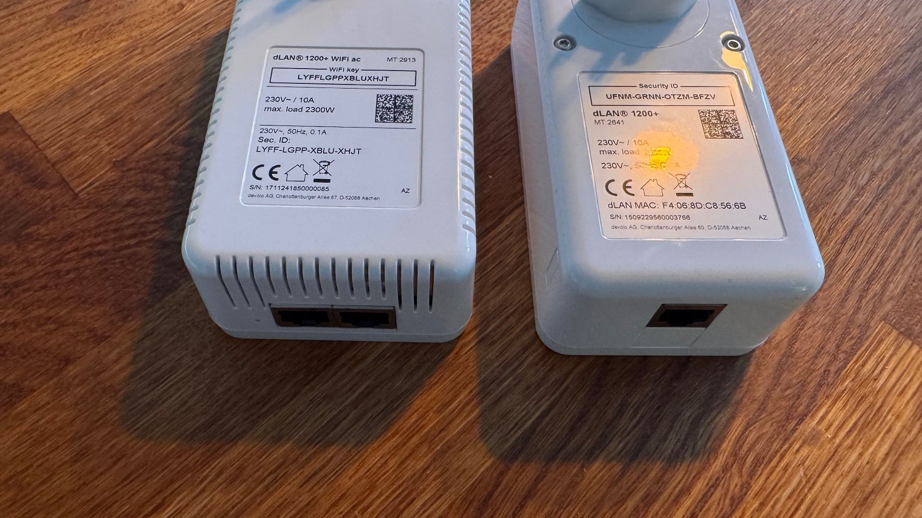 Devolo Unità & Adattatore: Devolo dLAN 1200+ WiFi Starter Set (CH-Version) – Usato da Hünenberg See venduto da sajaz77 2