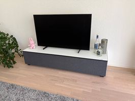 Spectral TV-Möbel / Design-Sideboard aus Milchglas