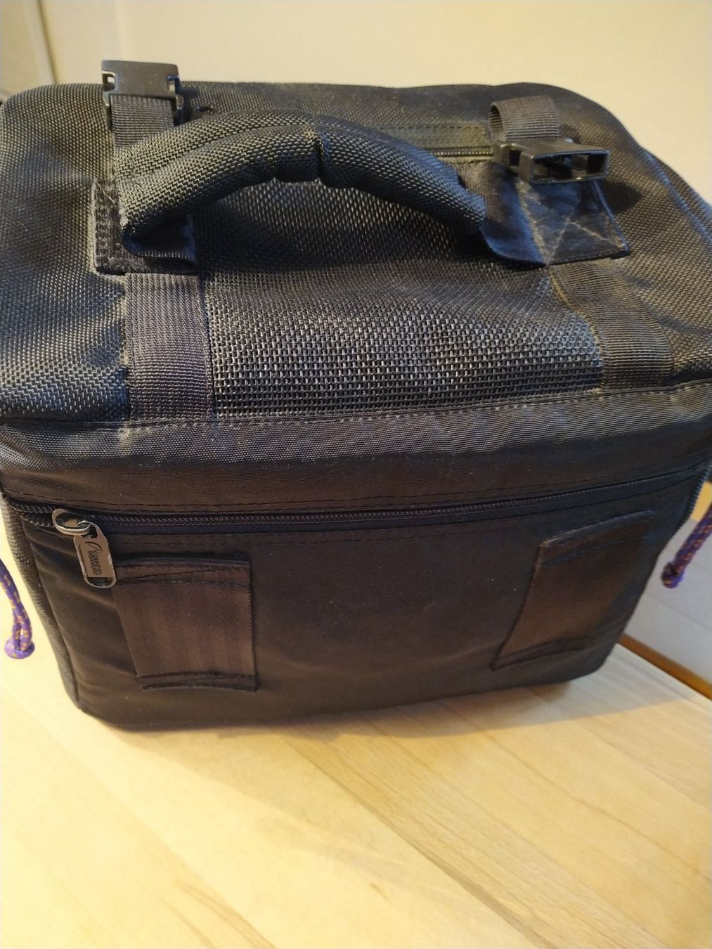 Lowepro Taschen: Fototasche Lowe Pro / Elite AW – Neu (gemäss Beschreibung) aus Azmoos von Klondike-Joe 3