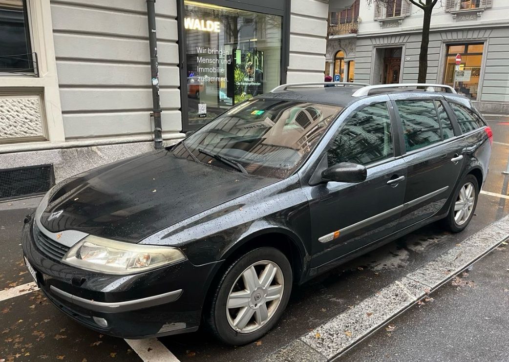 Renault Automobili: Renault Laguna 2.2 Dci – Usato da Merenschwand venduto da FlorianGoldenmann 3