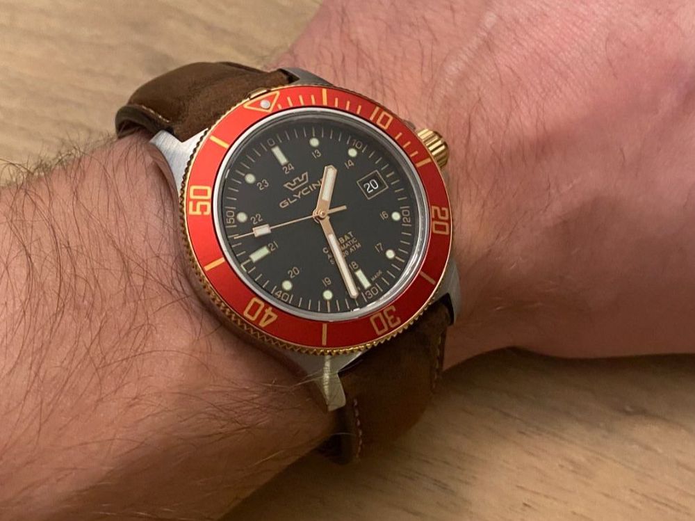 GLYCINE Combat Sub Red GL0092 Comprare su Ricardo