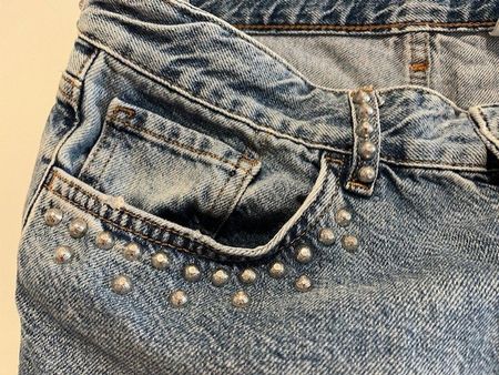 Coole H&M Jeans mit Nieten ***NEU*** 🔷🔷🔷