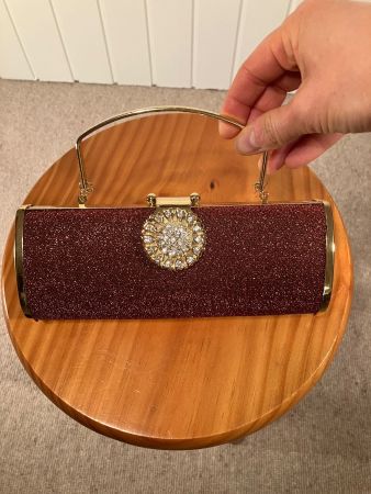 Clutch, Gold & Bronze, Metall & Stoff, mit Henkel & Strass