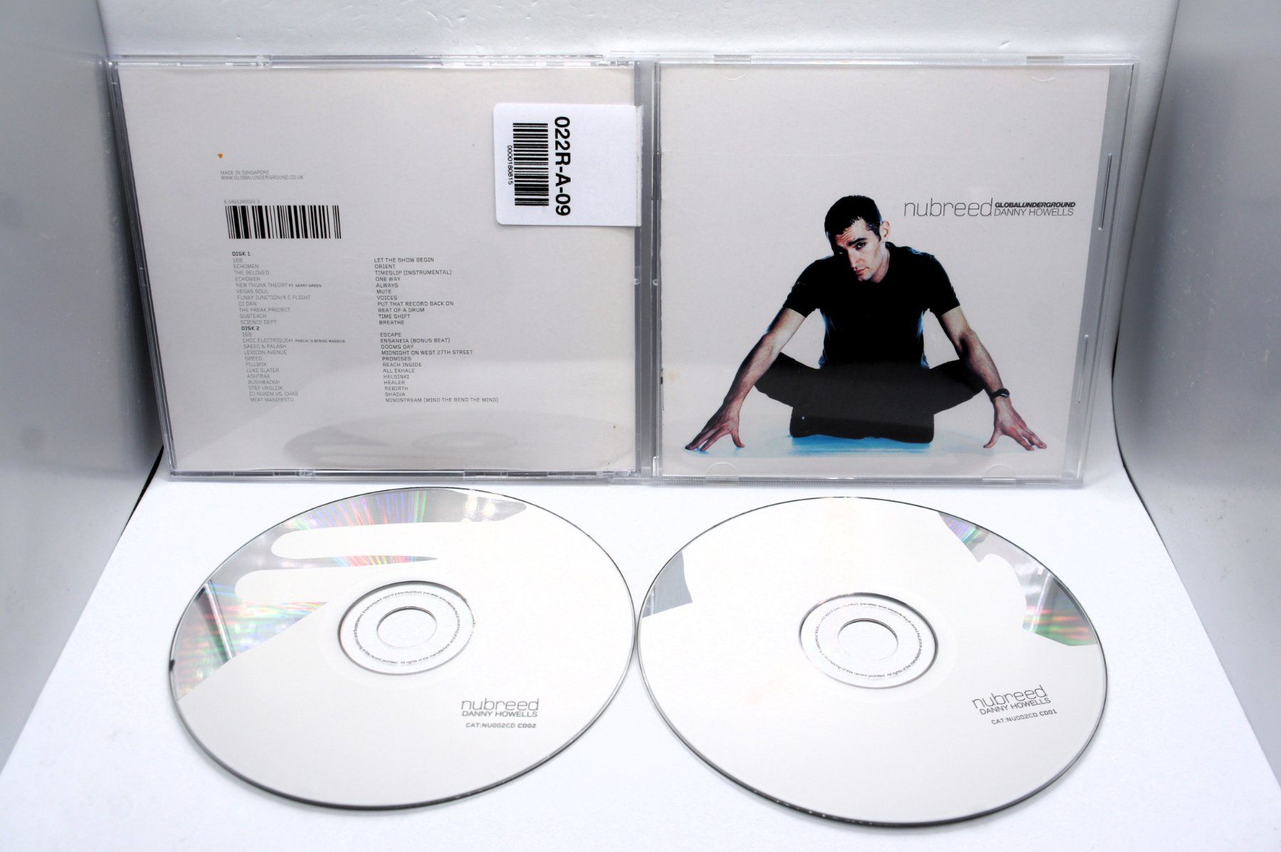 CD: 2 CD Danny Howells: Nubreed Global Underground Singapore CD – Usato da Ernetschwil venduto da luisvonerni