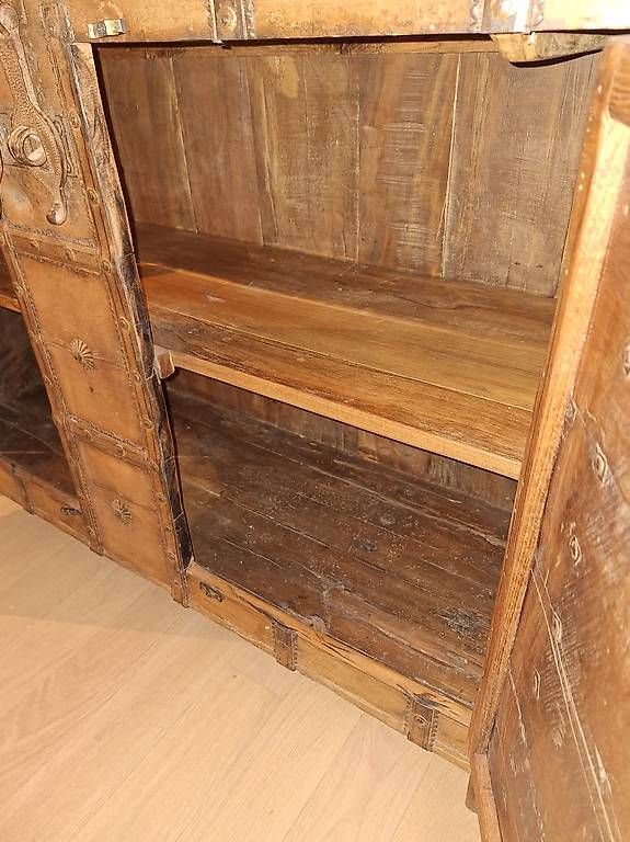 Cassettiere: Rustic Wooden Cabinet - Rustikaler Holzschrank – Usato da Zürich venduto da MatShopping 2