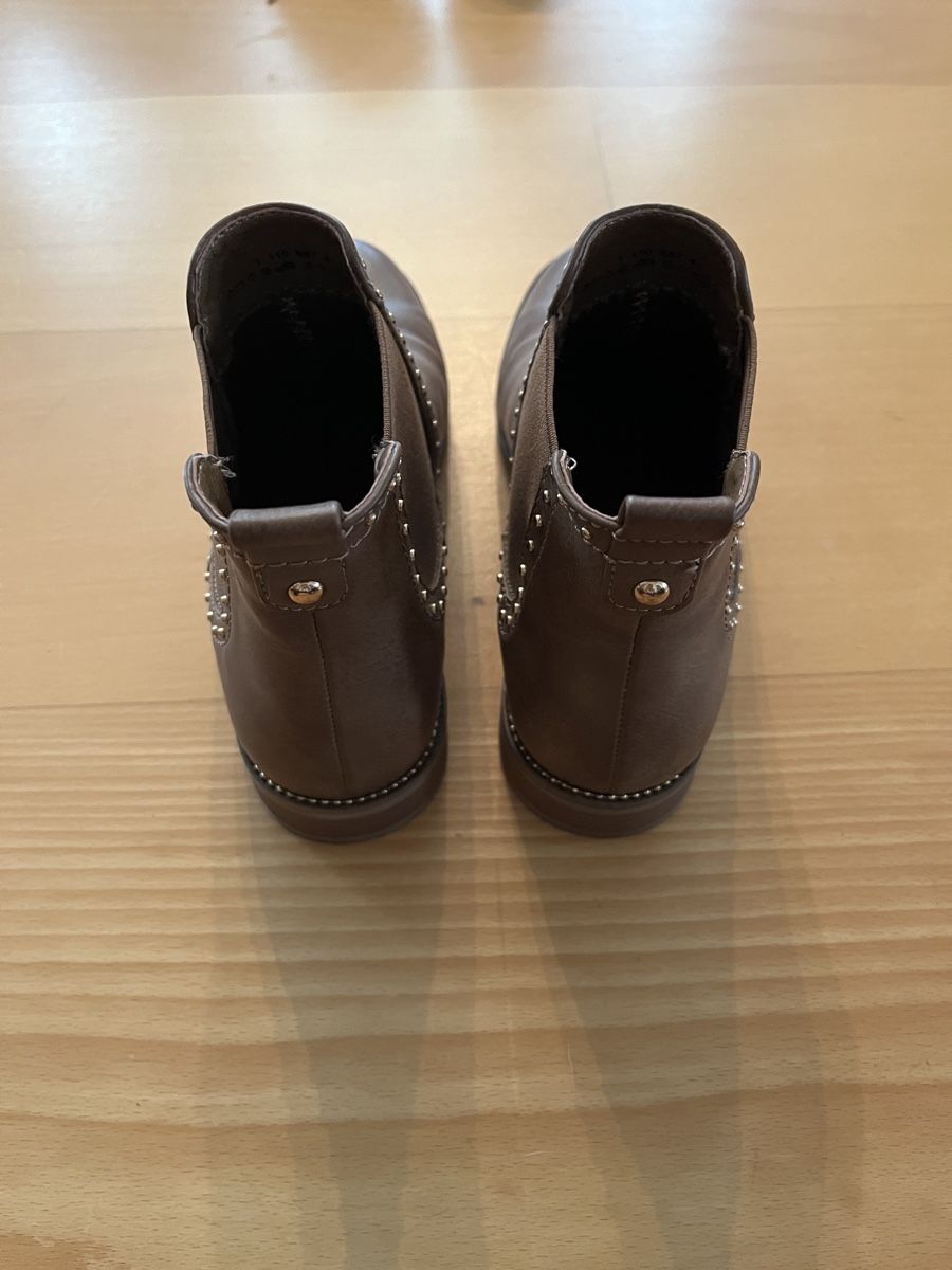 Scarpe da donna: Stiefelette, Gr. 37 – Nuovo (secondo la descrizione) da Betschwanden venduto da _janinee_ 2