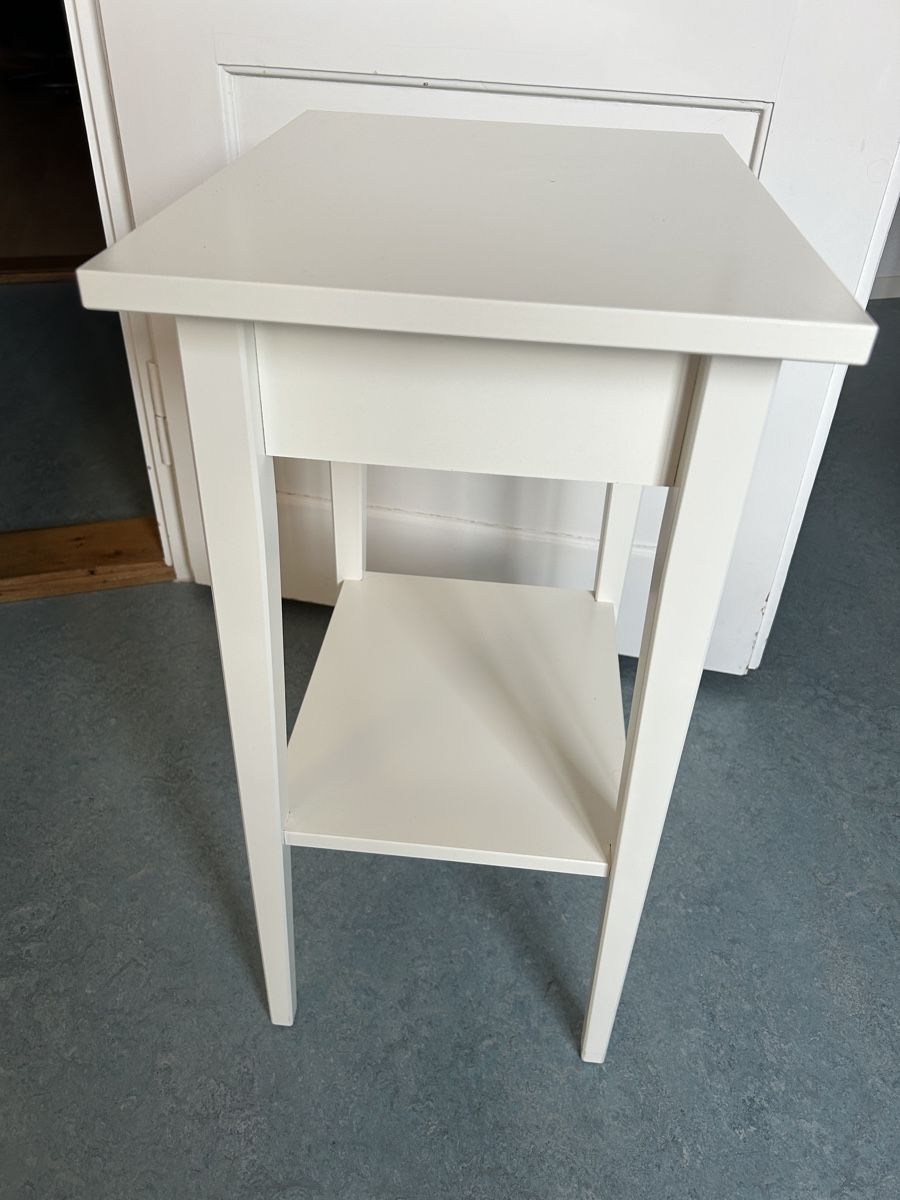Comodini: IKEA Hemnes Nachttisch – Usato da Bern venduto da lisuuu 5