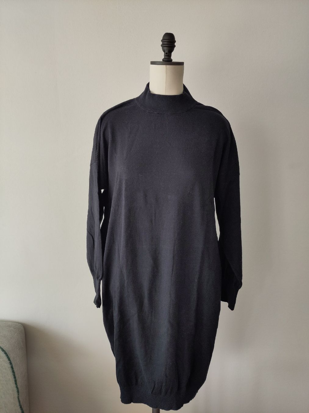 Kleider: Strickkleid mit Rollkragen – Gebraucht aus Pfäffikon ZH von Julia071