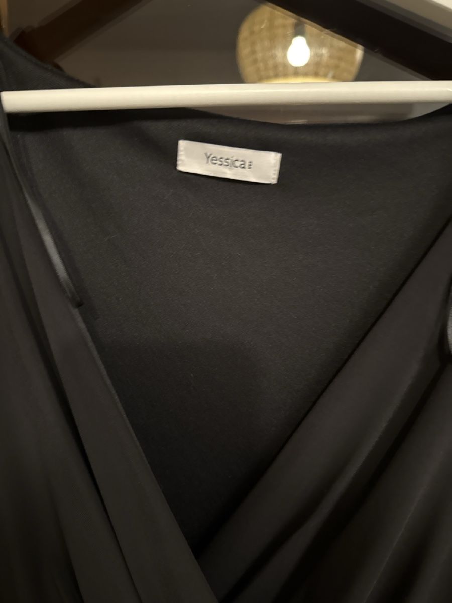 Vestiti: Dress 46 – Usato da Mendrisio venduto da ketolin 1