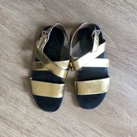 Sandales Marni en cuir doré