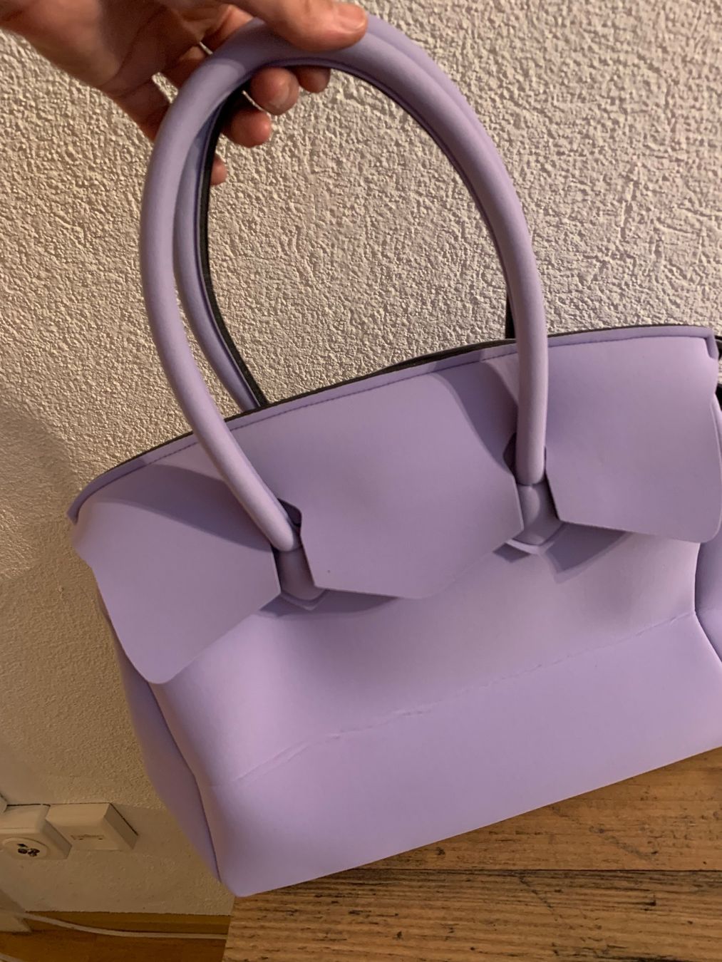 Borse da donna: Neopren Tasche – Usato da Zürich venduto da Lieneli 1