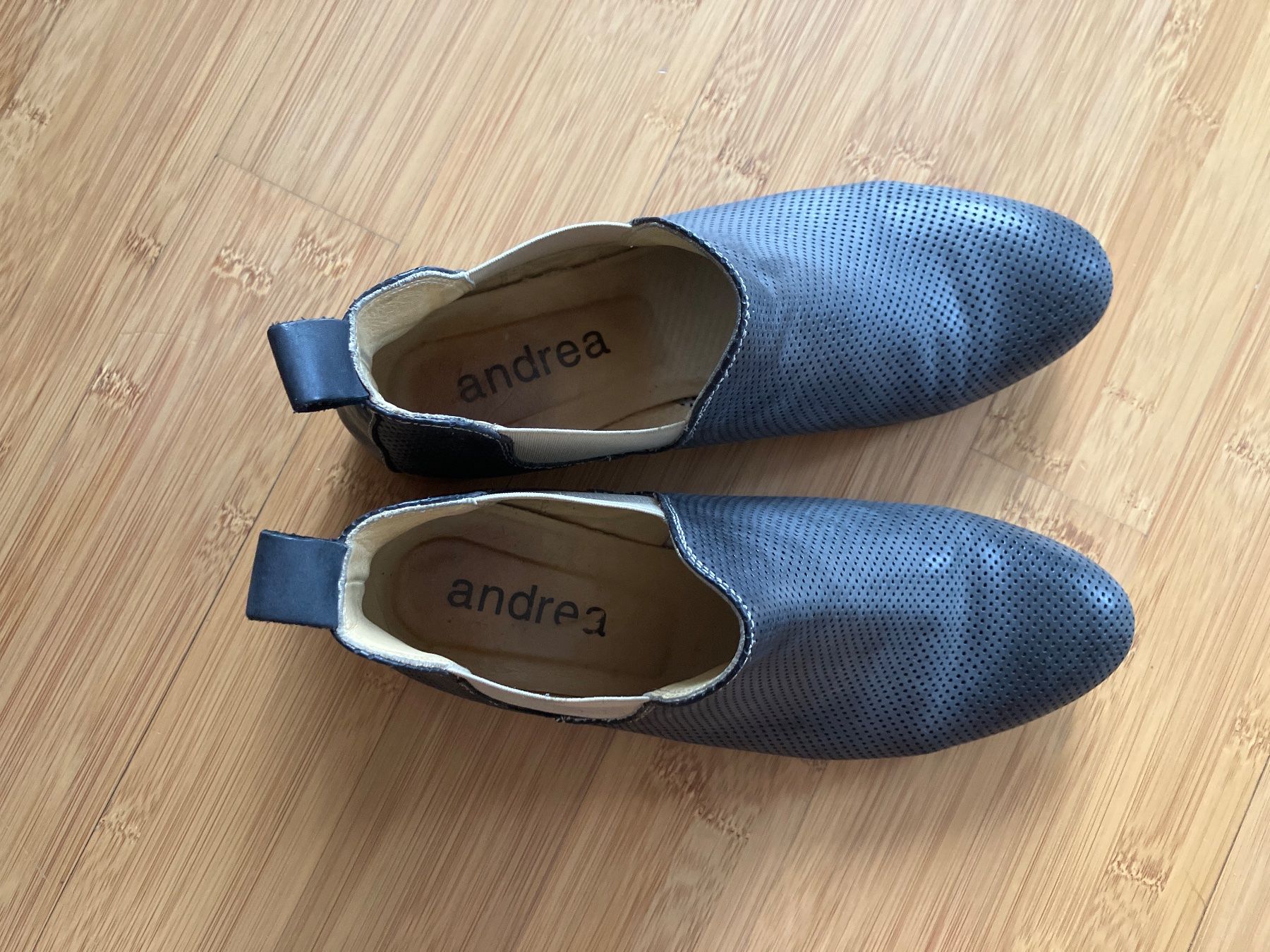 Scarpe da donna: Chelsea Boot von Andrea Fricker – Usato da Belp venduto da Bverona 1
