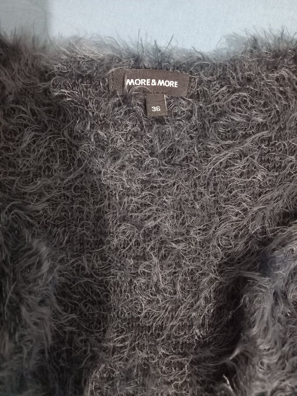 More & More Maglioni & Felpe: Wunderschöner Pullover in blau von More&More – Nuovo (secondo la descrizione) da Sennhof (Winterthur) venduto da HG2019 1