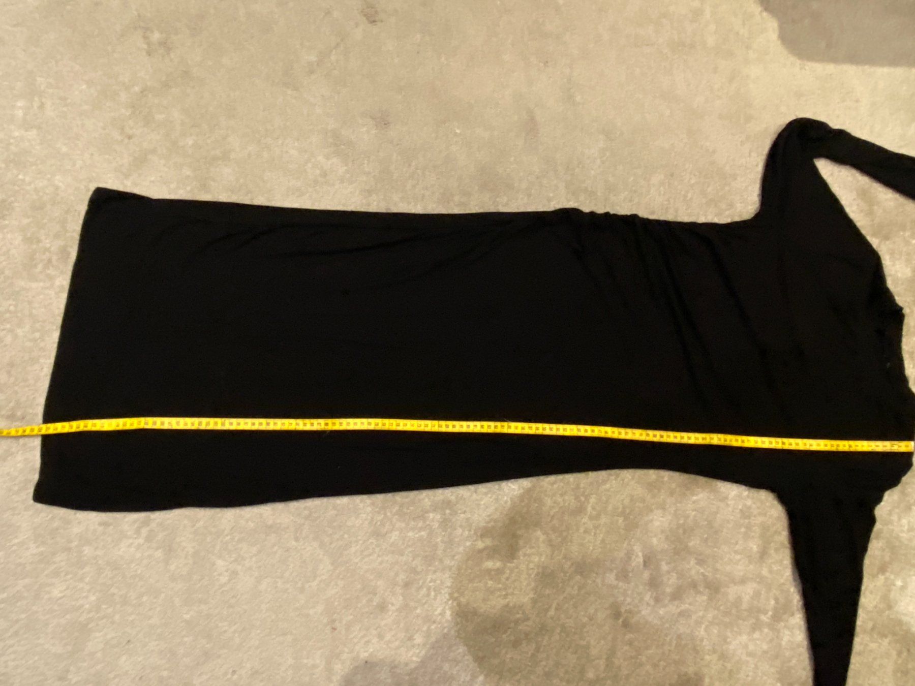 Vestiti: Kleid schwarz M – Usato da Liestal venduto da aarroon 3
