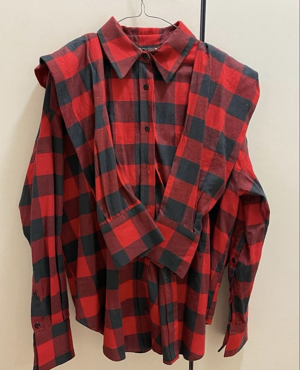 Zara Blusen: Zara shirt – Neu und originalverpackt aus Opfikon von aro_f66t 4