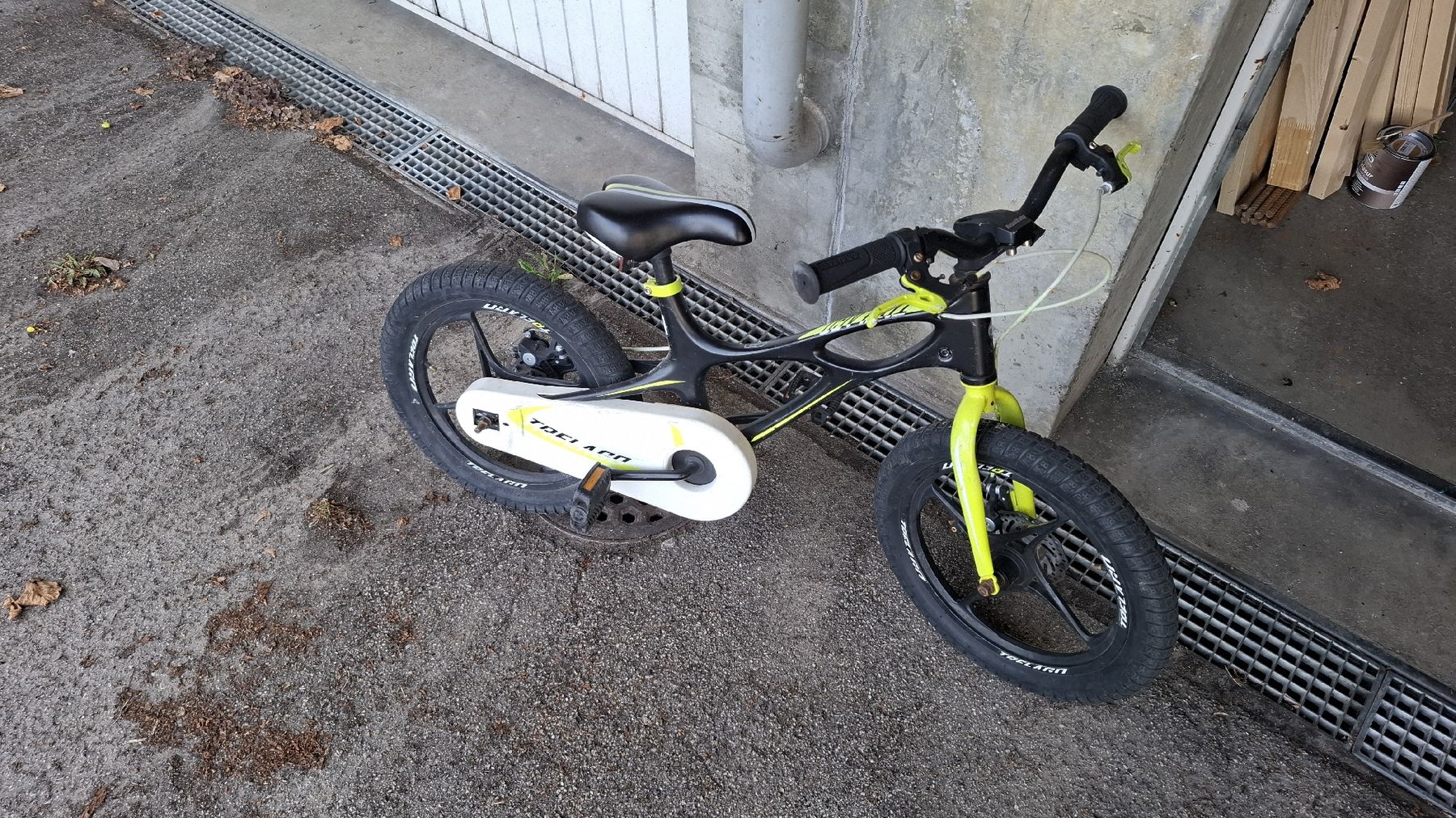 Biciclette: Kinderfahrrad 16 Zoll – Usato da Therwil venduto da DG66