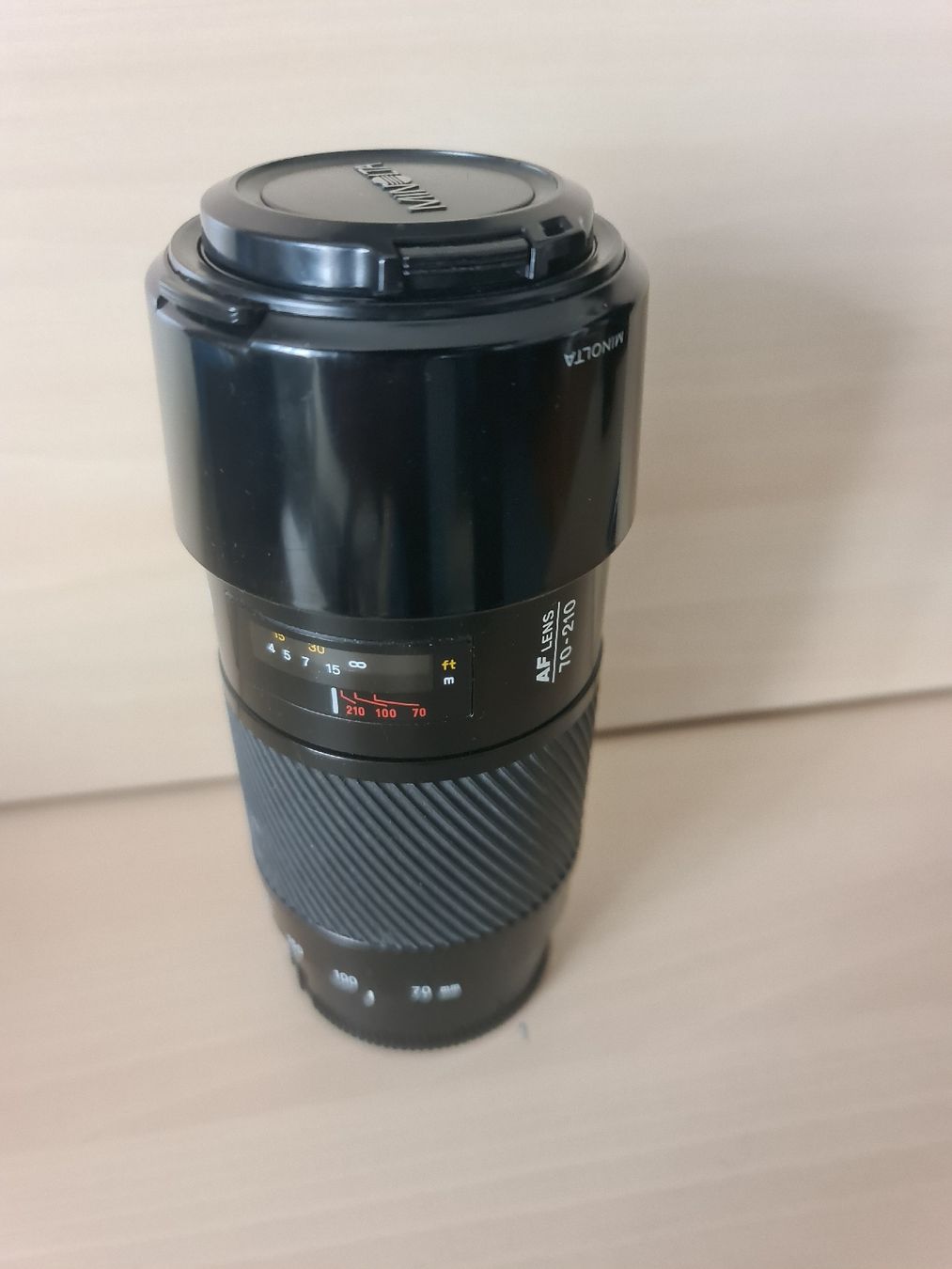 Minolta Obiettivi: Minolta AF Zoom 70-210mm Objektiv – Usato da St. Gallen venduto da Dani206