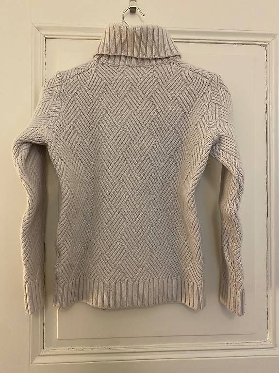 Pullover & Sweatshirts: Joop Pullover hellgrau XS – Gebraucht aus Basel von yet_7svp 1