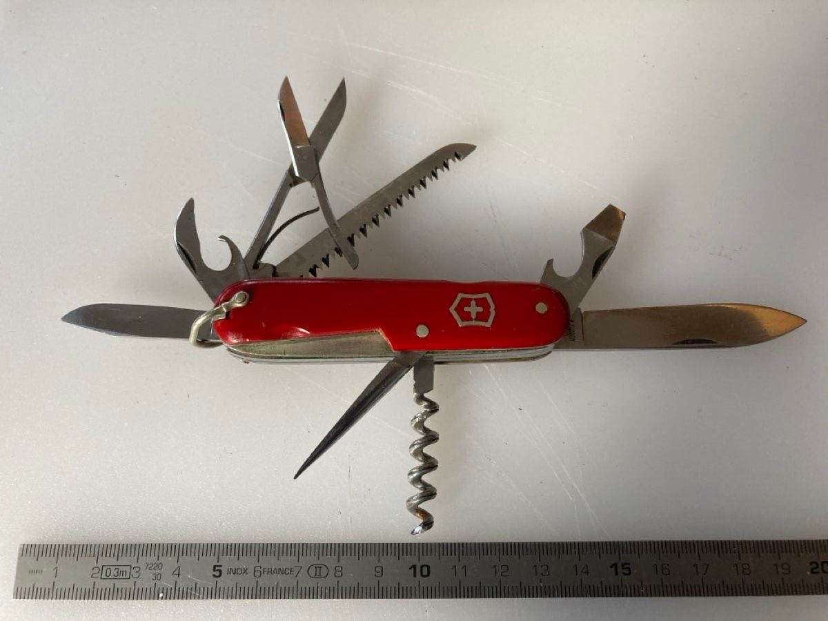 Victorinox Couteaux de poche: Sackmesser – D'occasion à Krauchthal par colligio 1