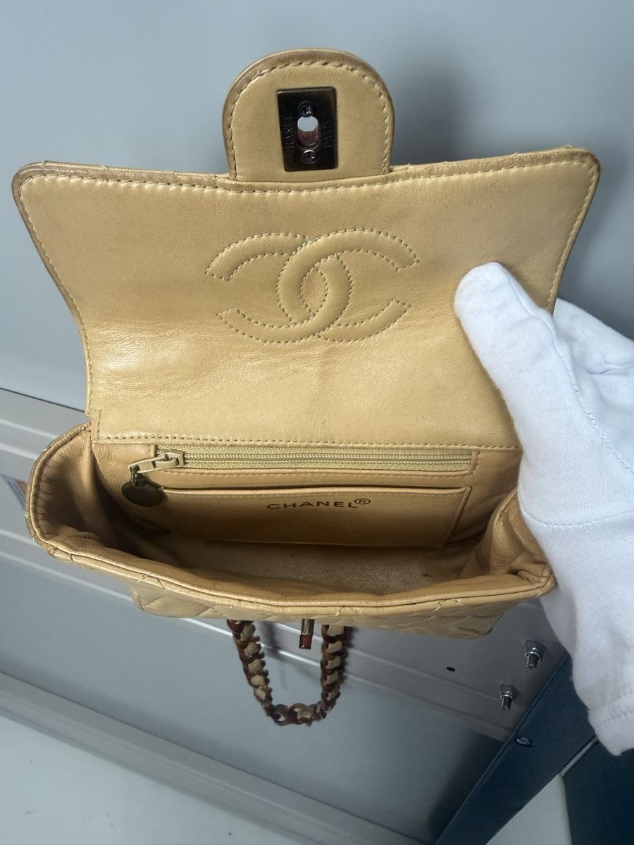 Chanel Borse da donna: Vintage chanel bag – Usato da Lausanne venduto da Unehistoiredesapes 5
