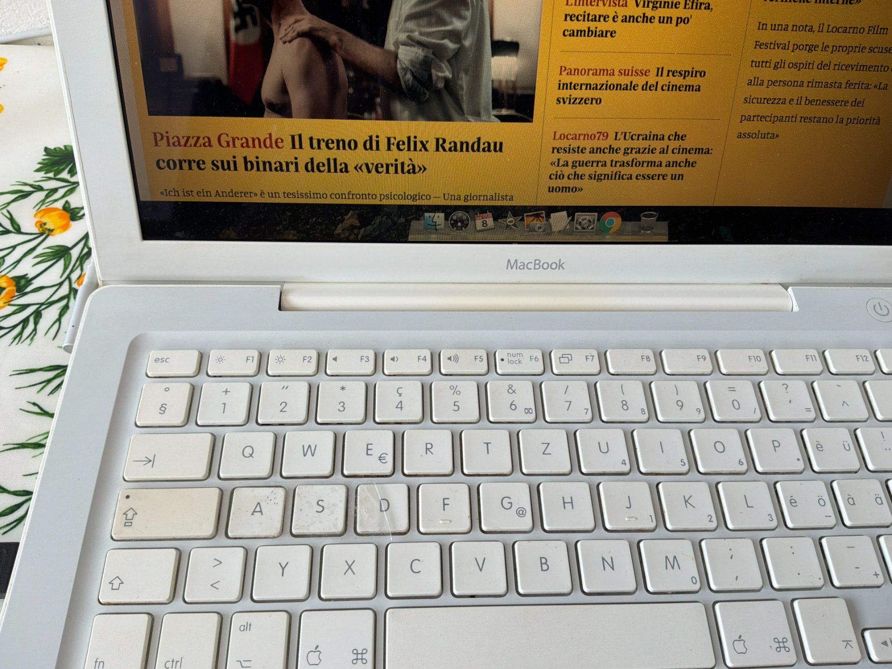 Apple Notebooks: Apple MacBook A1181 Core 2 Duo – Gebraucht aus Massagno von mar_k9xb 2