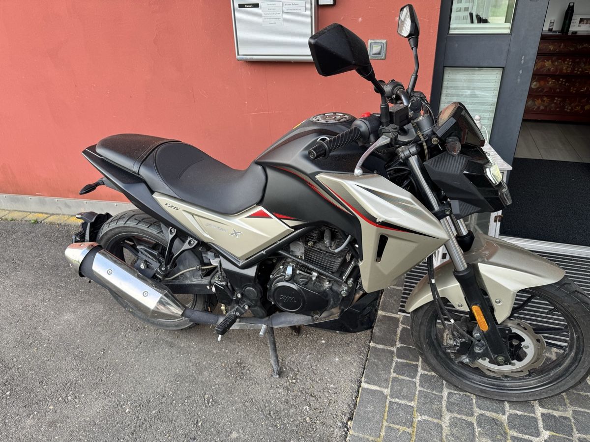 Strada: Motorrad: SYM NH-X 125 – Usato da Cham venduto da Flohzirkus