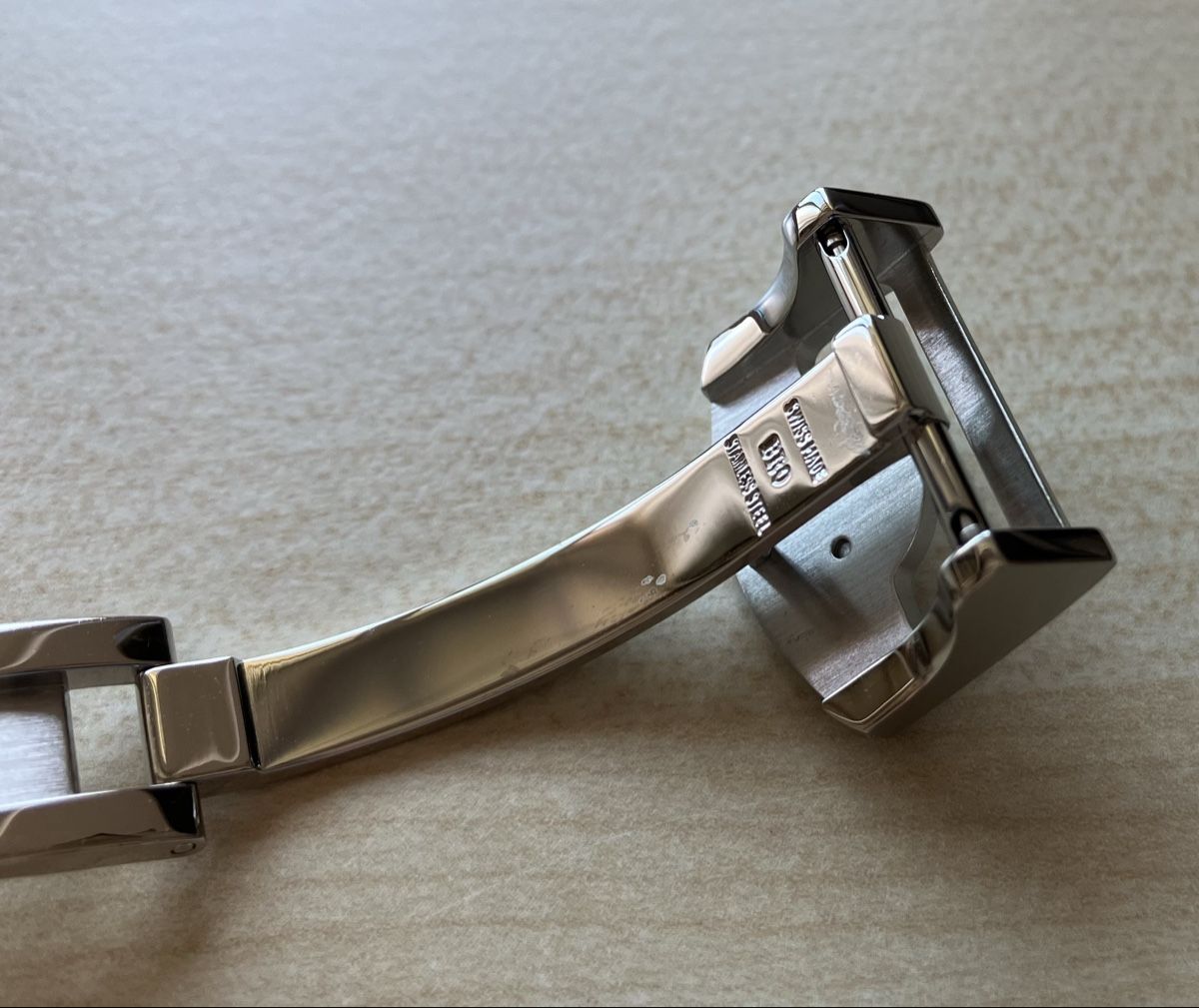 IWC Bracciali & Braccialetti: IWC Faltschliesse 18mm – Nuovo (secondo la descrizione) da Schnottwil venduto da rx1_kw7j 4