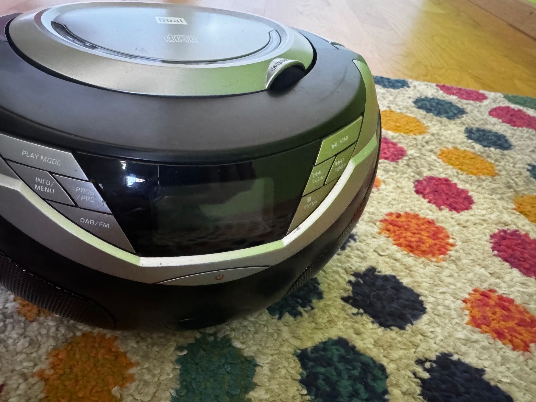 Radio: Radio + CD Player – Usato da Romanshorn venduto da Veltrix 1