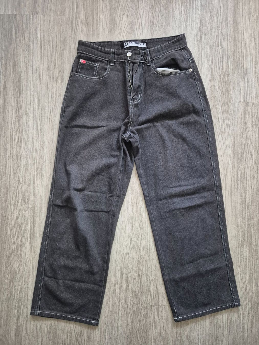 Southpole Pantaloni: Southpole Hose Grösse M – Usato da Gelterkinden venduto da Jetlir.