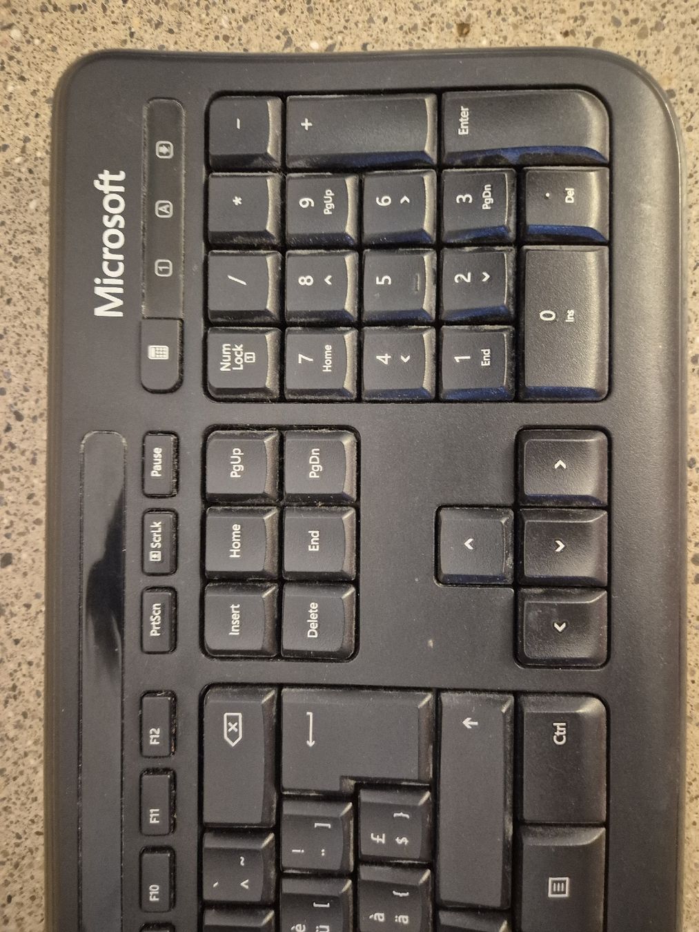 Microsoft Tastiere: Computertastatur mit Kabel – Usato da Luzern venduto da kat_6kt5 1