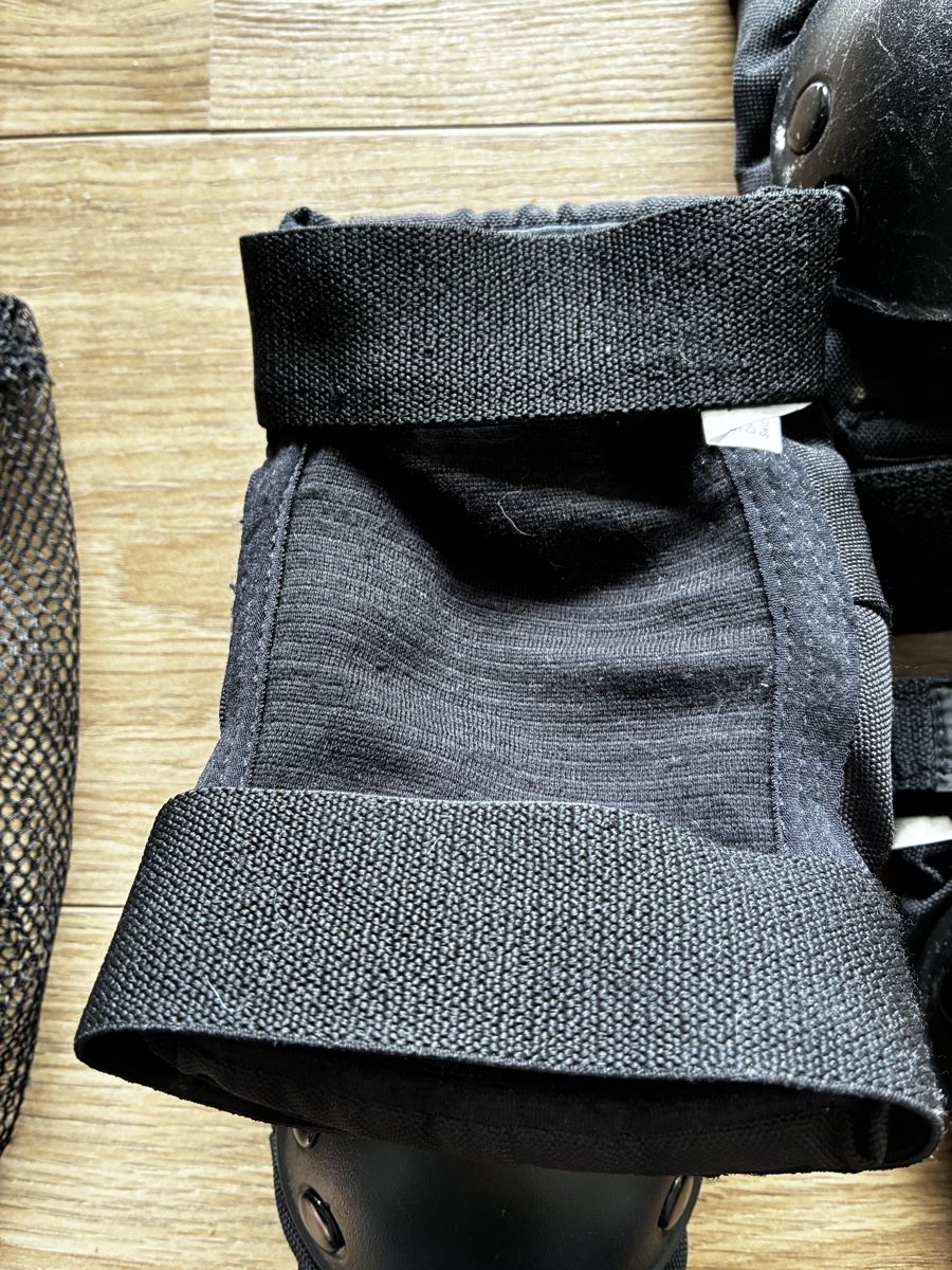 Protezioni & Imbottiture: Set de protections  – Usato da Cressier NE venduto da Nitwix 3