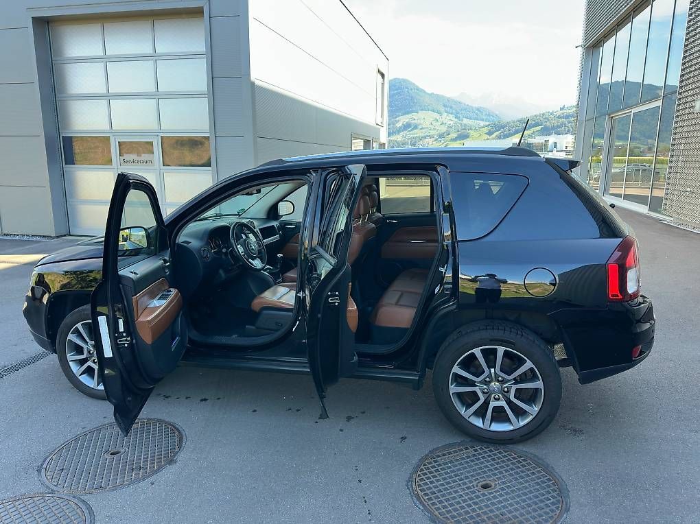 Automobili: JEEP Compass 2.2 CRD Limited – Usato da Stäfa venduto da fri_hts5 3