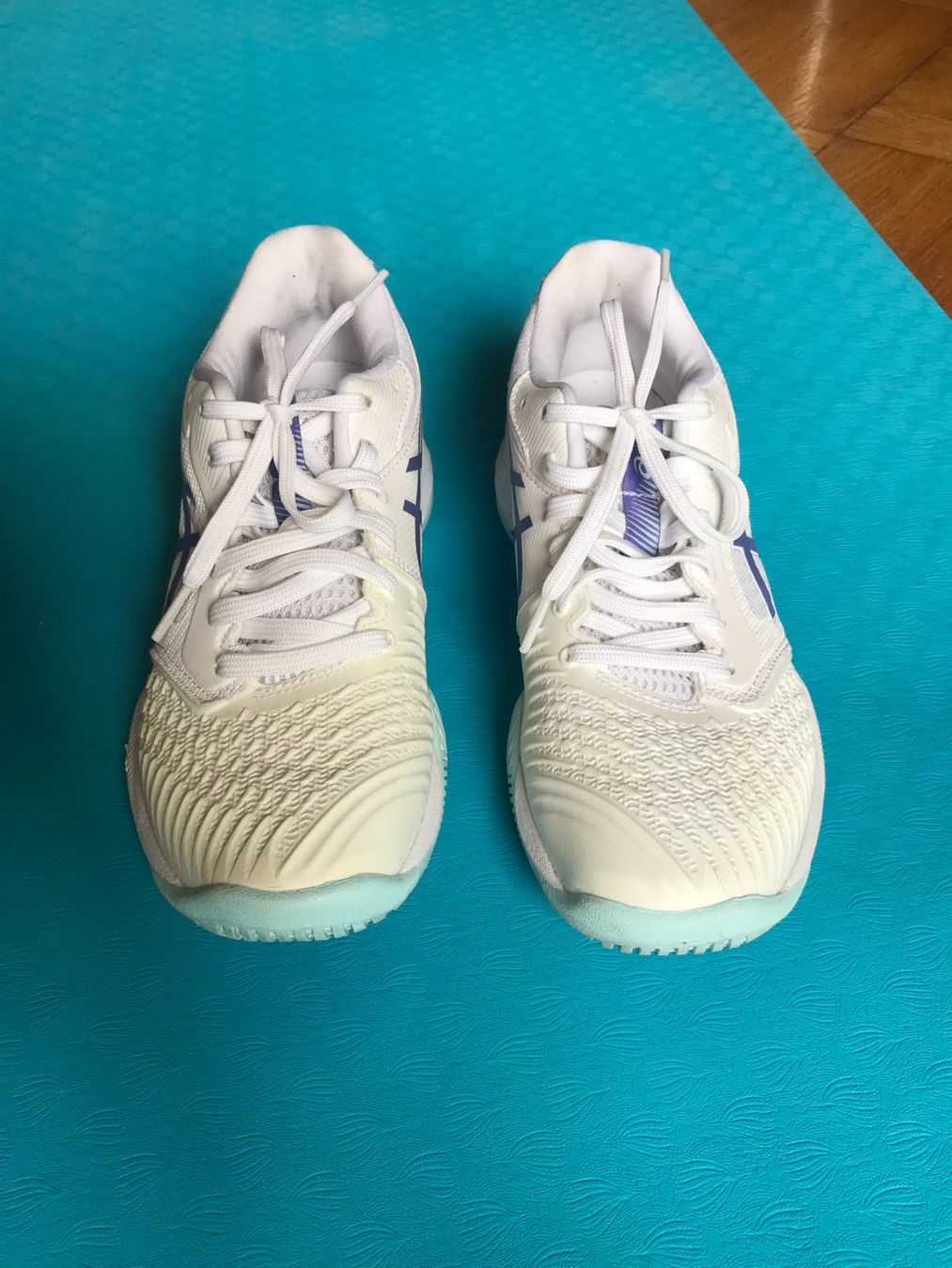 Asics Damenschuhe: Asics Sportschuhe Gr. 38 – Gebraucht aus Bern von seb_gdx2 2