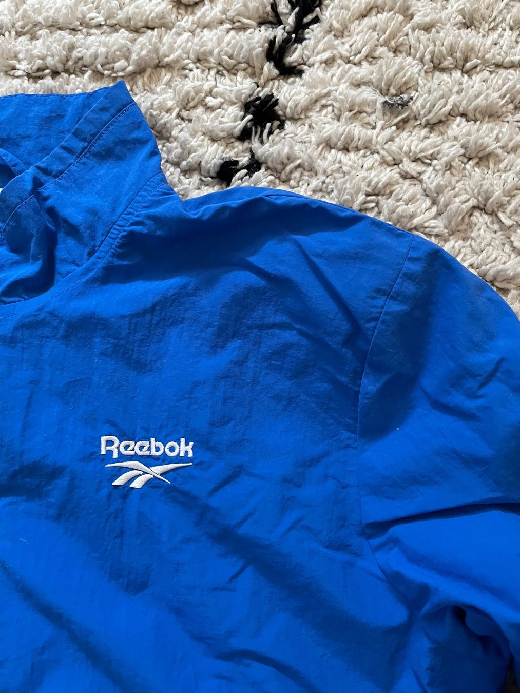 Reebok Giacche: Reebok Jacke, Grösse M, Top Zustand – Usato da Chur venduto da lea_qg88 1