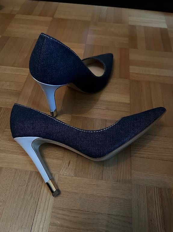 Scarpe da donna: High Heels von Guess – Usato da Killwangen venduto da Fischli15 1