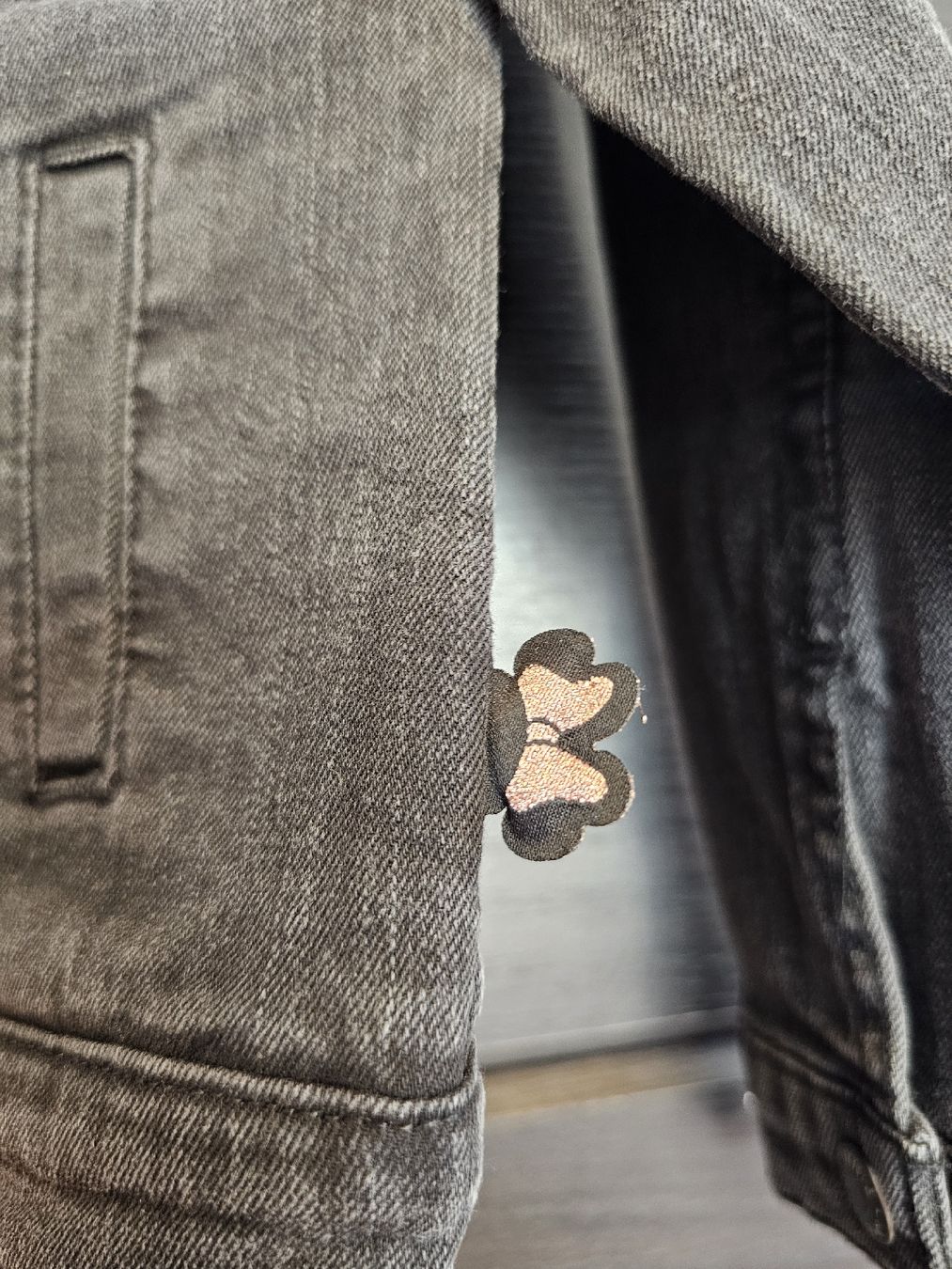 Disney Jacken & Mäntel: Süsse Mädchen Jeansjacke Minnie Mouse Gr. 110 – Gebraucht aus Laufen von Taty007 3