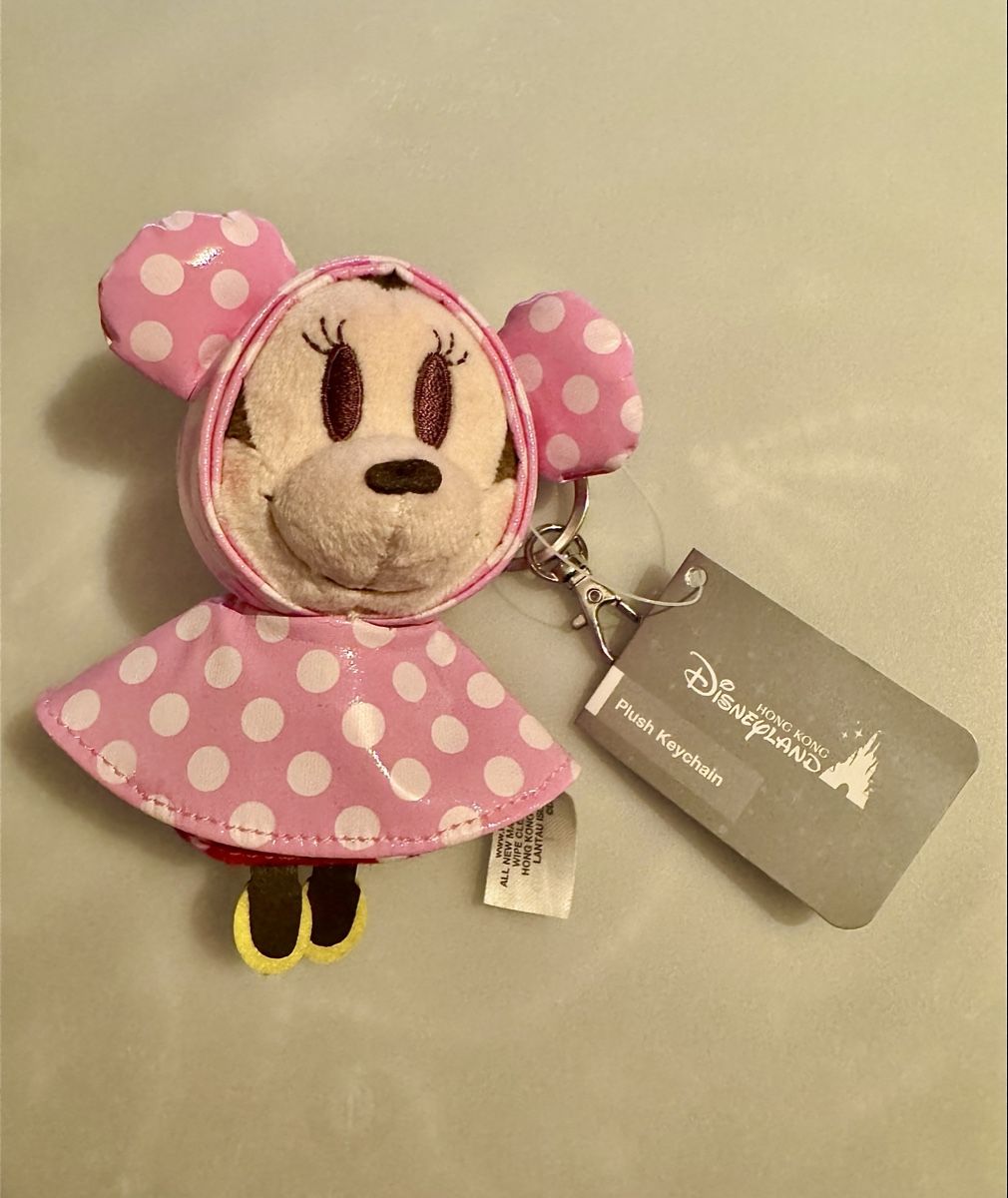 Disney Portachiavi: Minnie Mouse in Raincoat Plush Keychain – Nuovo e nell'imballaggio originale da Brugg AG venduto da Winter789