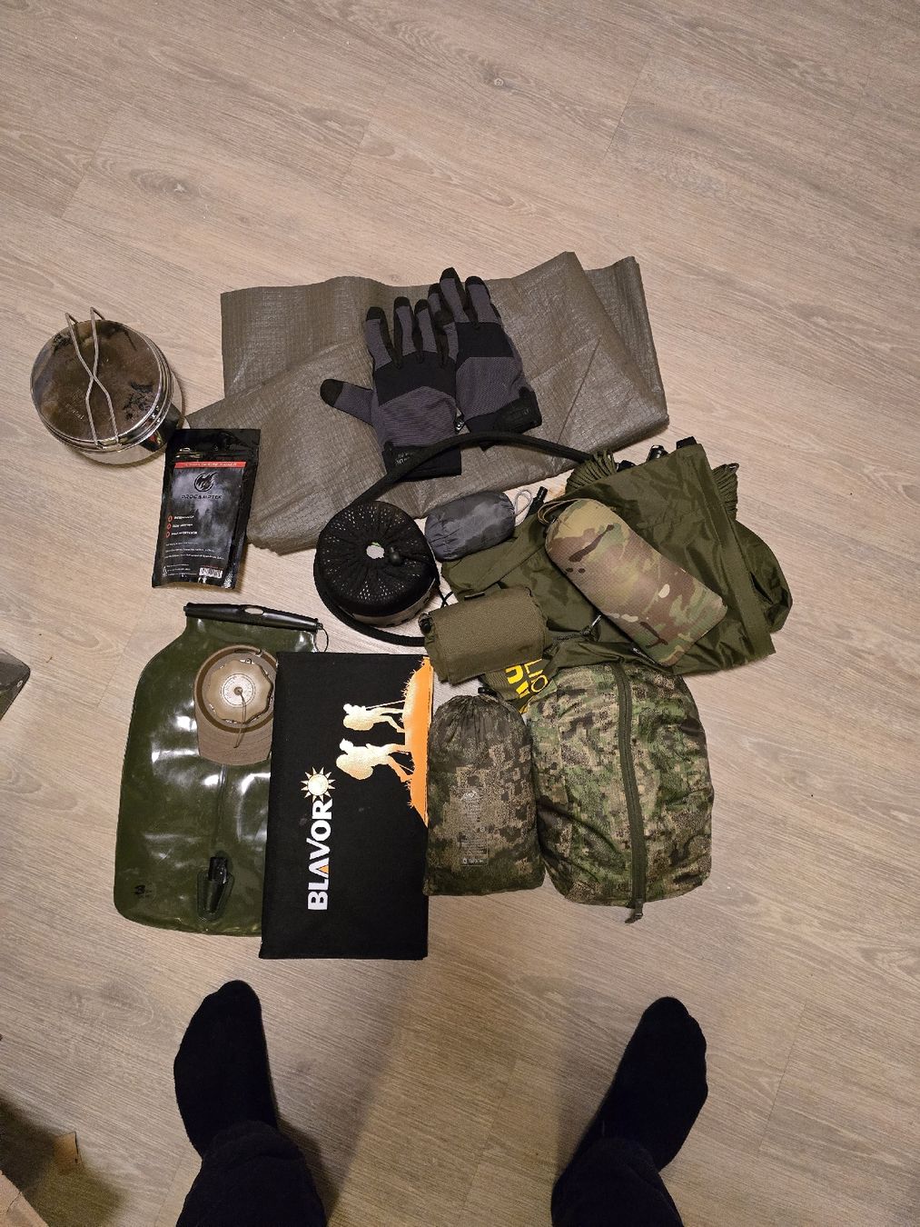 Kleiderpakete: diverses gear – Gebraucht aus Bronschhofen von ghostman55 7